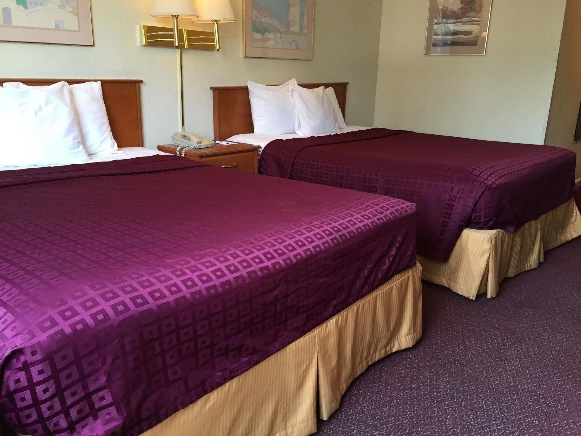 Americas Best Value Inn Stockton Dış mekan fotoğraf